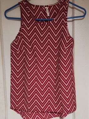 Live 4 Truth Red and White Chevron Tank Top